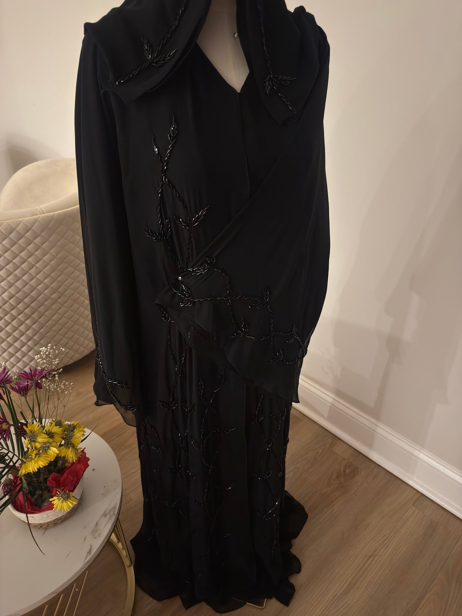Shadow Elegance Abaya
