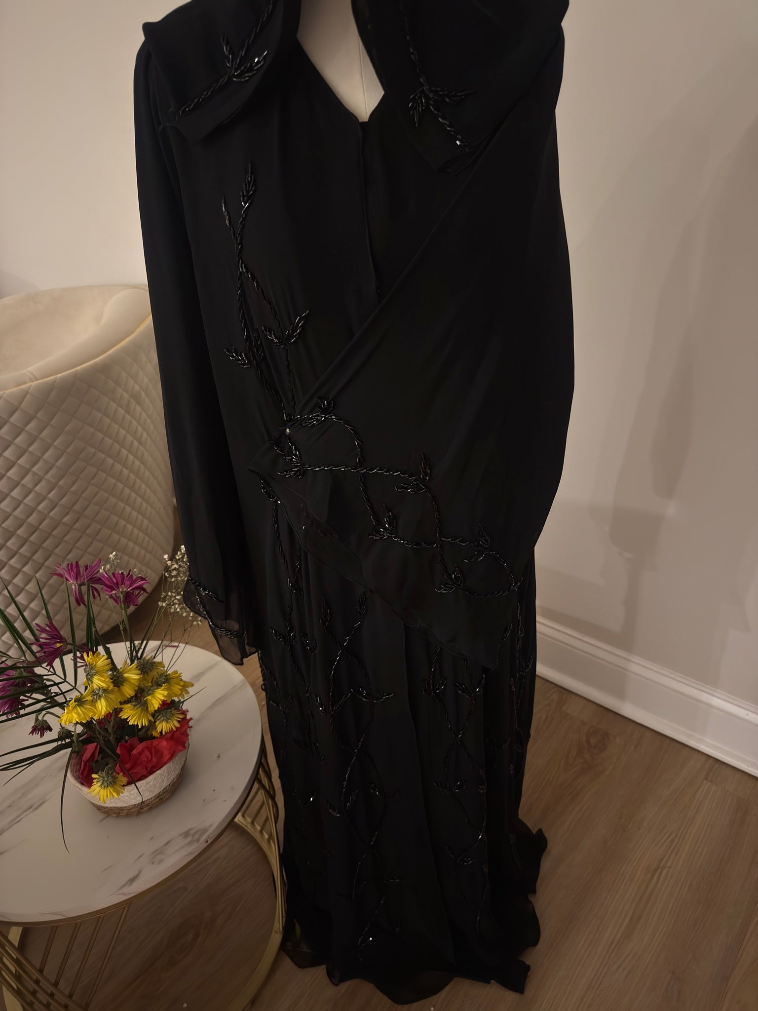 Shadow Elegance Abaya