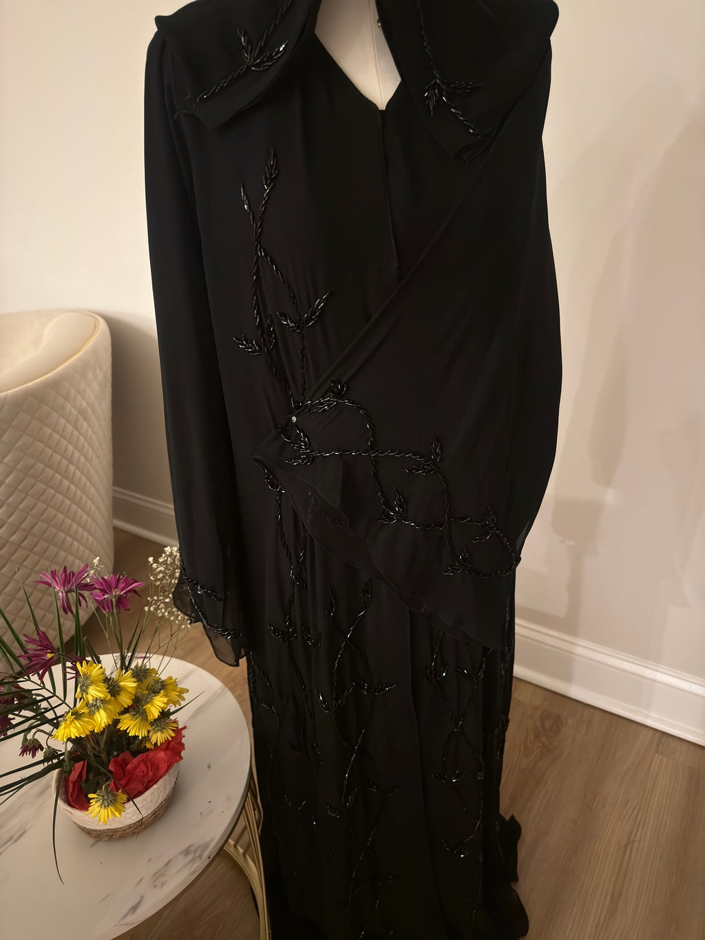Shadow Elegance Abaya