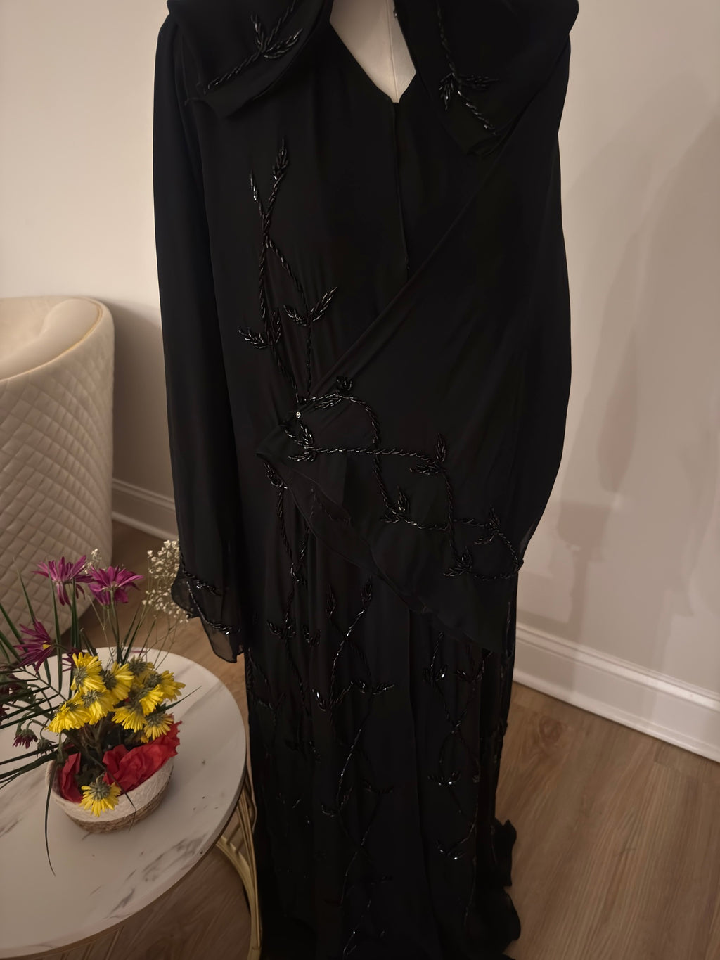 Shadow Elegance Abaya