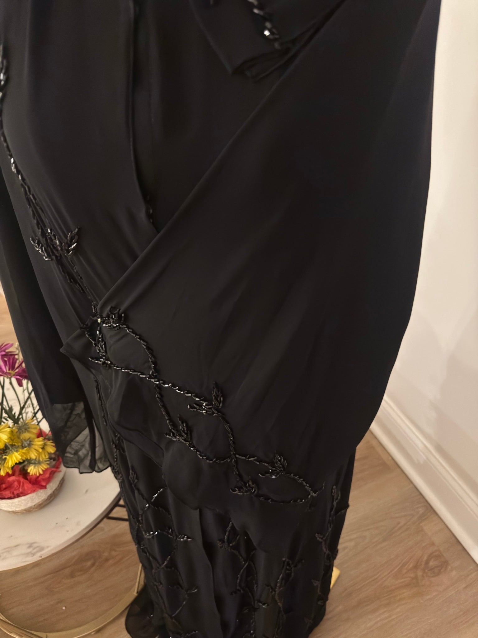 Shadow Elegance Abaya