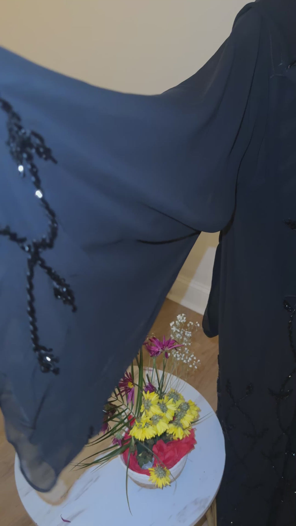Shadow Elegance Abaya